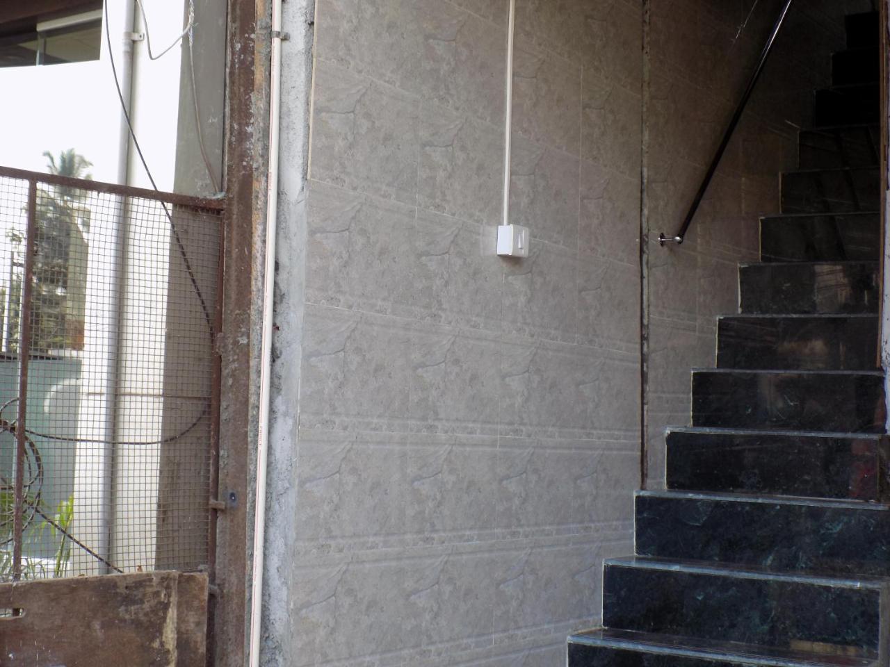 Metro Inn Dormitory Mumbai Dış mekan fotoğraf