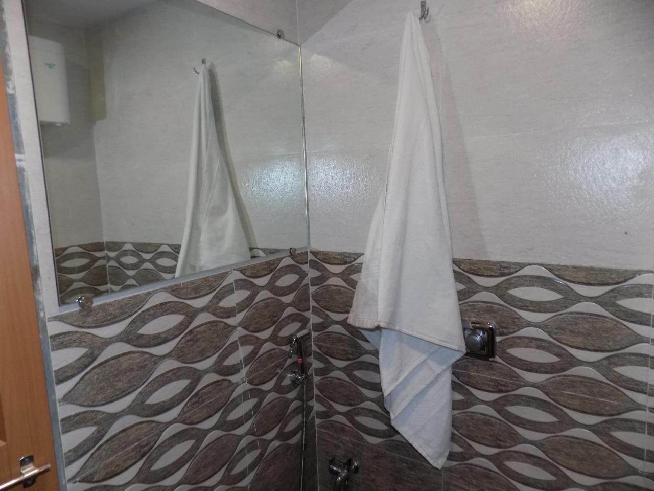 Metro Inn Dormitory Mumbai Dış mekan fotoğraf
