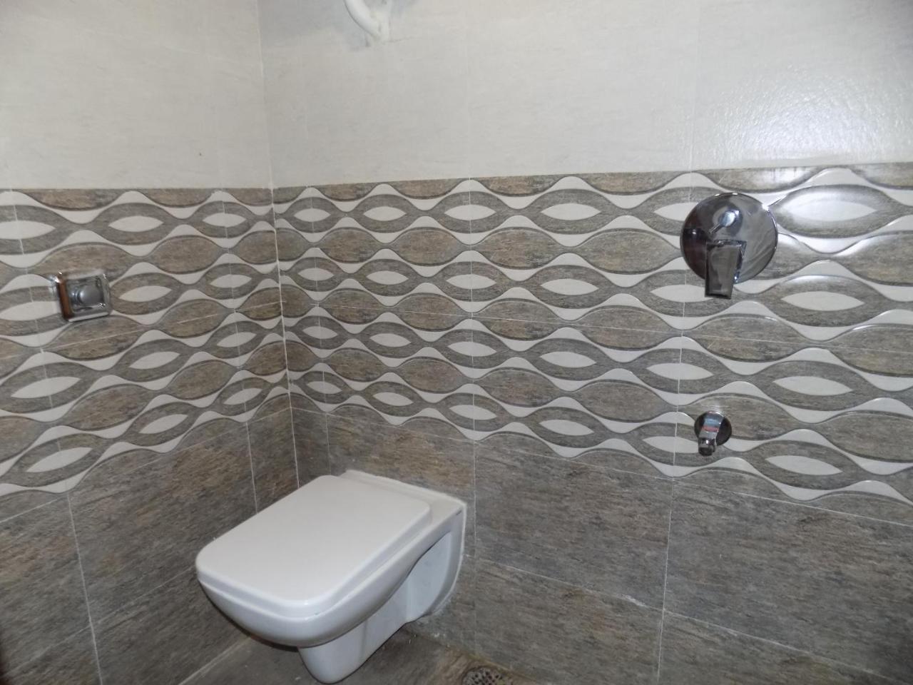 Metro Inn Dormitory Mumbai Dış mekan fotoğraf